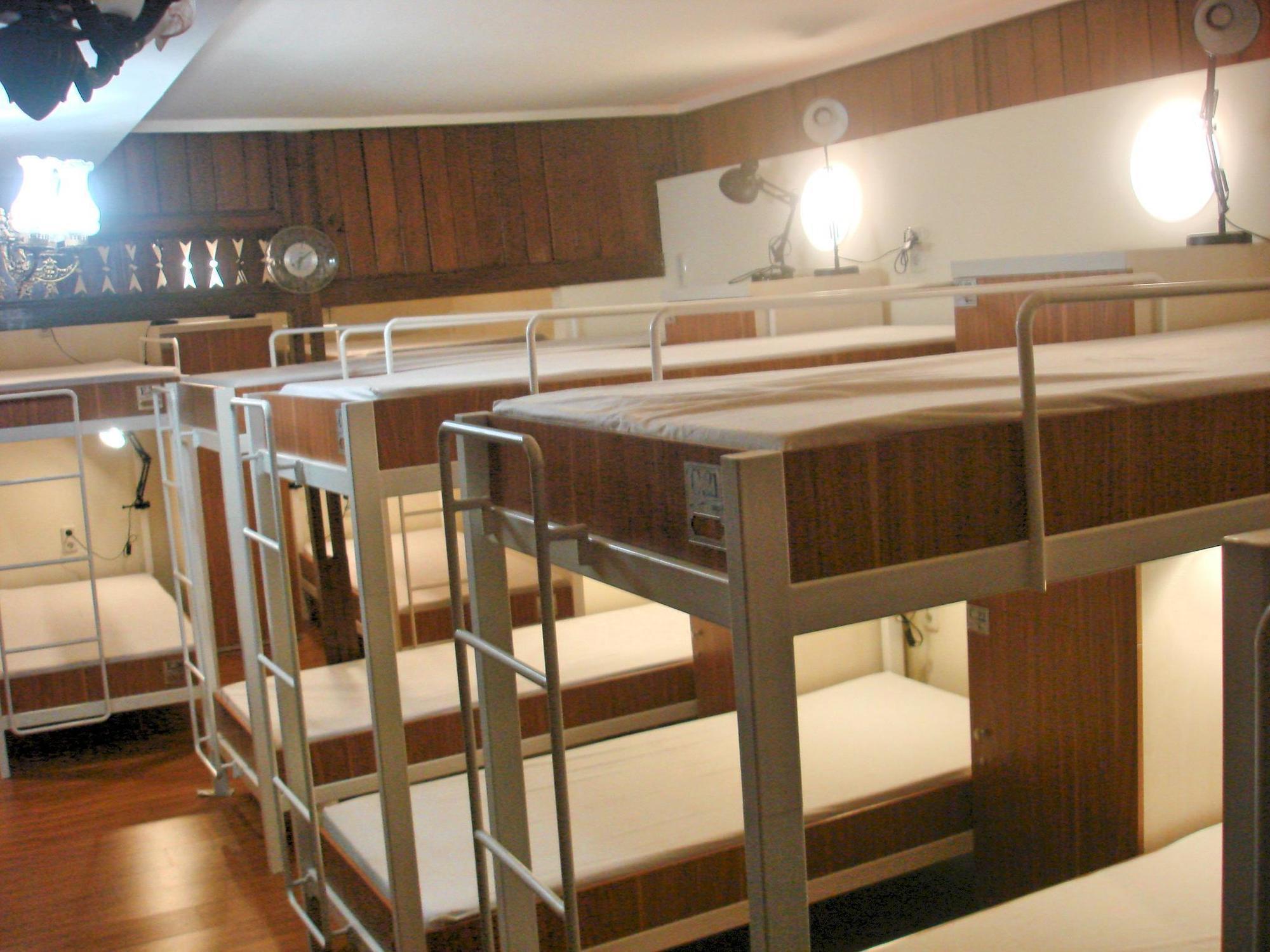 RedDoorz Hostel @ Dago 2 Bandung Zewnętrze zdjęcie