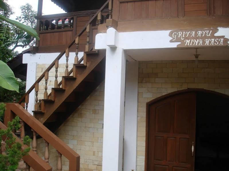 RedDoorz Hostel @ Dago 2 Bandung Zewnętrze zdjęcie