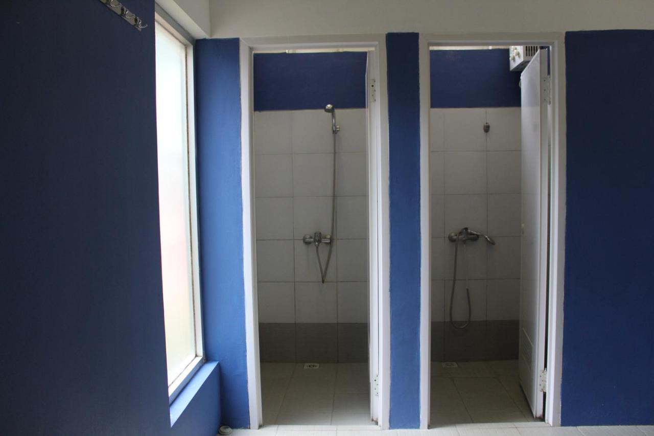 RedDoorz Hostel @ Dago 2 Bandung Zewnętrze zdjęcie