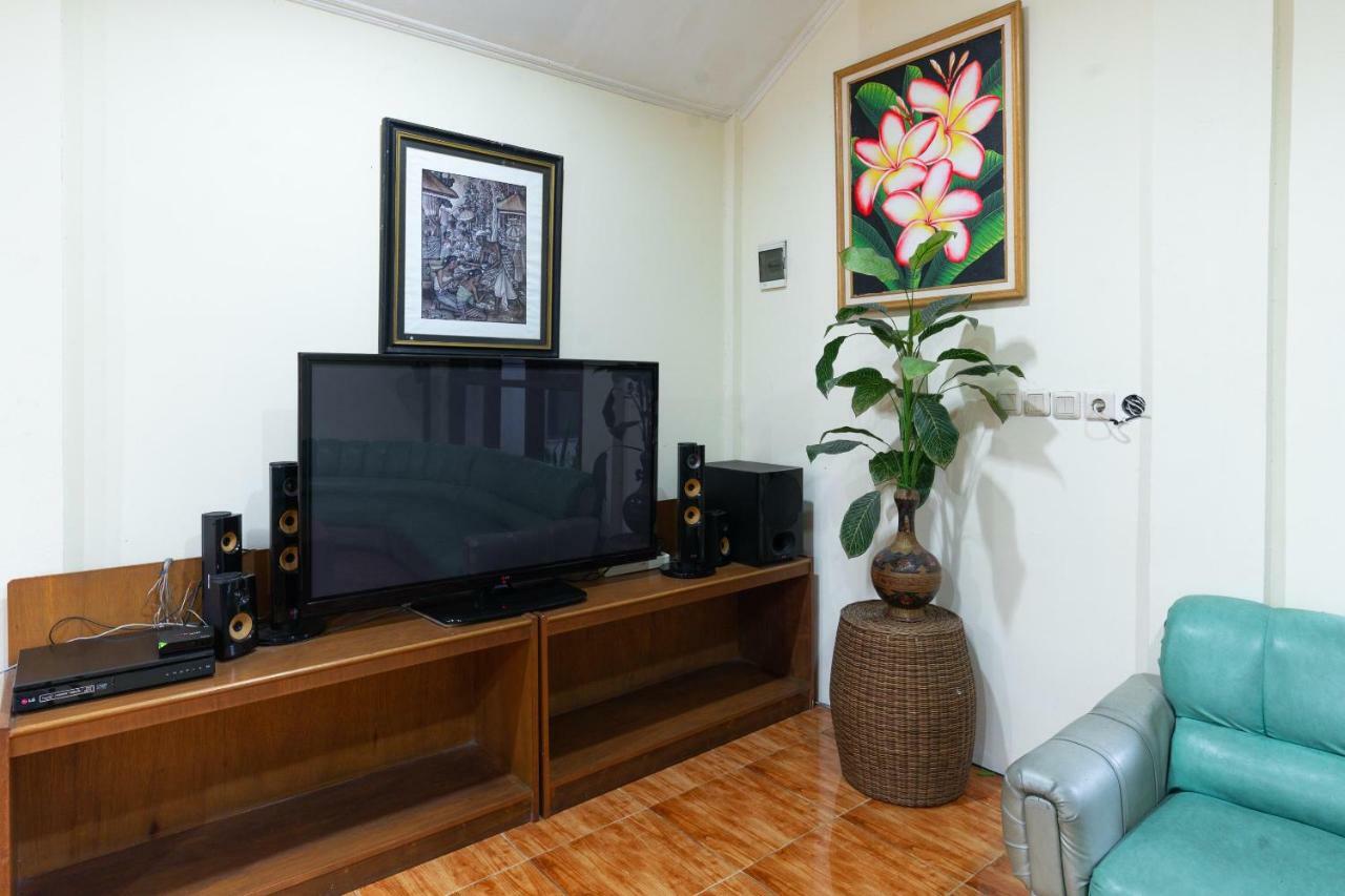 RedDoorz Hostel @ Dago 2 Bandung Zewnętrze zdjęcie