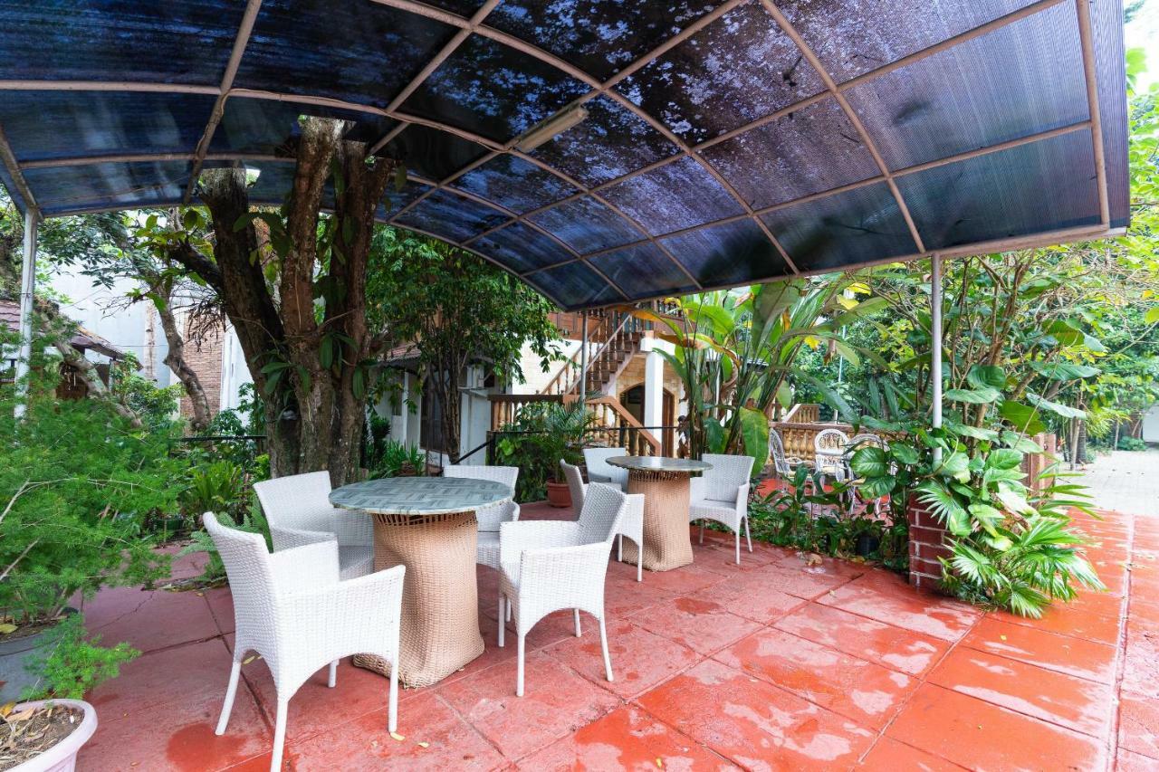 RedDoorz Hostel @ Dago 2 Bandung Zewnętrze zdjęcie
